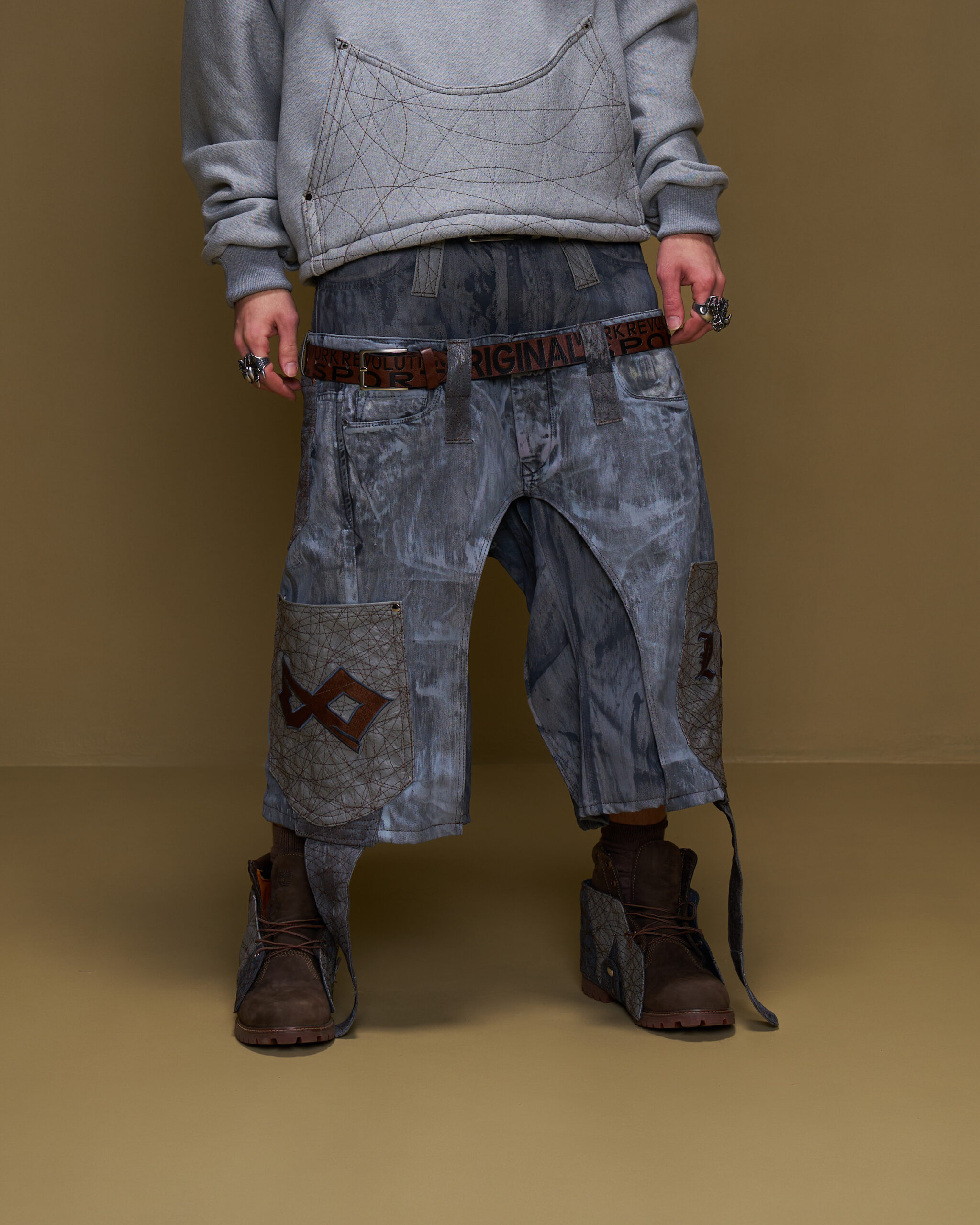 888 Shorts - Image 2